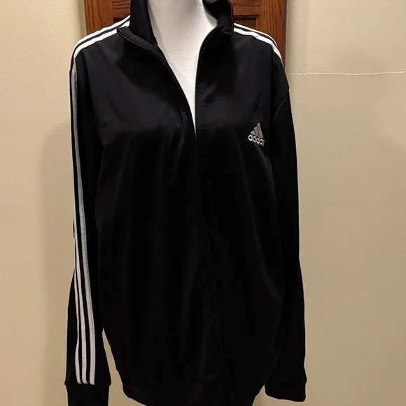 Adidas Classic Black Sweatshirt - US XL - Picture 1 of 8